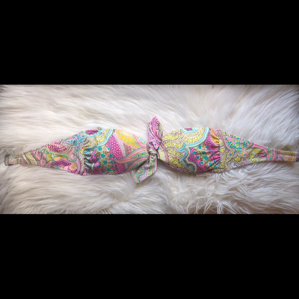 Victoria’s Secret Bikini Top